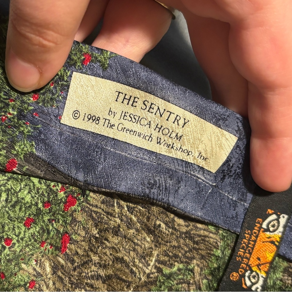 ENDANGERED SPECIES Vintage “The Sentry” 100% Silk Men’s Labrador Tie - Picture 6 of 6